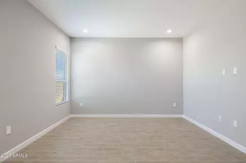 5951 E Lone Cactus Rd, Phoenix, AZ 85054 photo 23