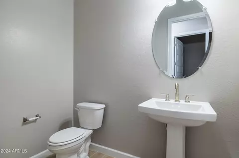 5951 E Lone Cactus Rd, Phoenix, AZ 85054 photo 40