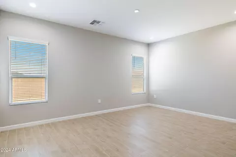 5951 E Lone Cactus Rd, Phoenix, AZ 85054 photo 19