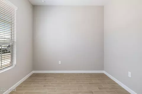 5951 E Lone Cactus Rd, Phoenix, AZ 85054 photo 32