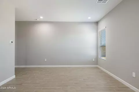 5951 E Lone Cactus Rd, Phoenix, AZ 85054 photo 24