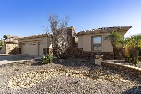 9215 E Champagne Dr, Sun Lakes, AZ 85248