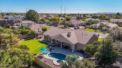 3714 E Redfield Rd, Gilbert, AZ 85234 photo 4
