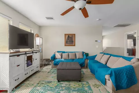 Bedroom - 2191 E Greenlee Ave, Apache Junction, AZ 85119 photo 2 of 9