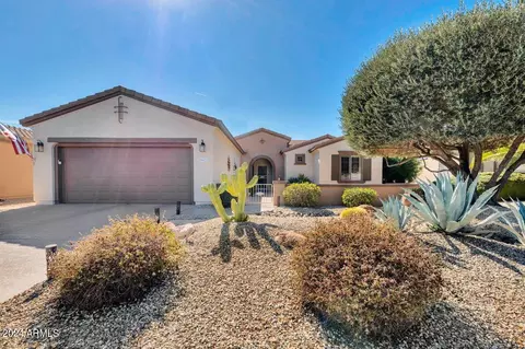 16423 W Peppertree Ct, Surprise, AZ 85387