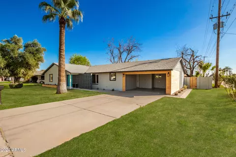 Exterior - 1201 E Palmaire Ave, Phoenix, AZ 85020 photo 3 of 8