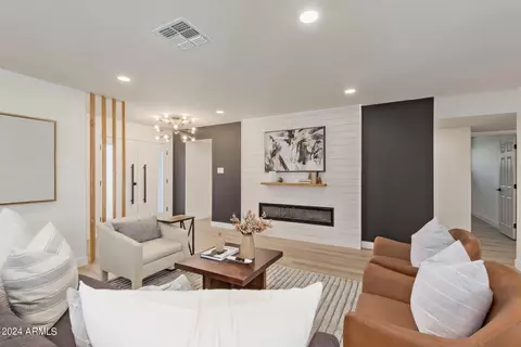 Living - 1201 E Palmaire Ave, Phoenix, AZ 85020 photo 1 of 4