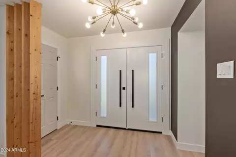 Entry Way - 1201 E Palmaire Ave, Phoenix, AZ 85020 photo 1 of 1
