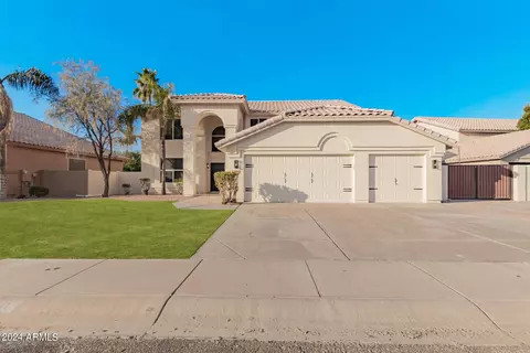 Exterior - 4290 E Desert Ln, Gilbert, AZ 85234 photo 13 of 39