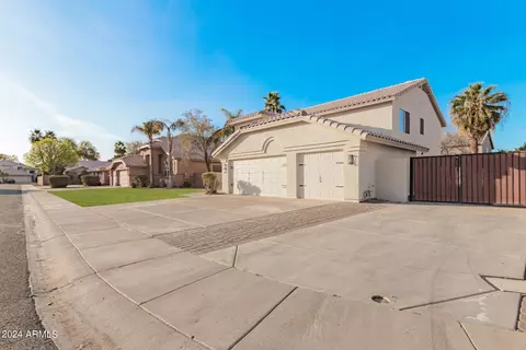 Exterior - 4290 E Desert Ln, Gilbert, AZ 85234 photo 17 of 39