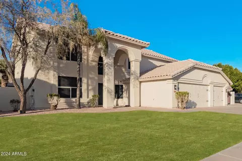 Exterior - 4290 E Desert Ln, Gilbert, AZ 85234 photo 16 of 39