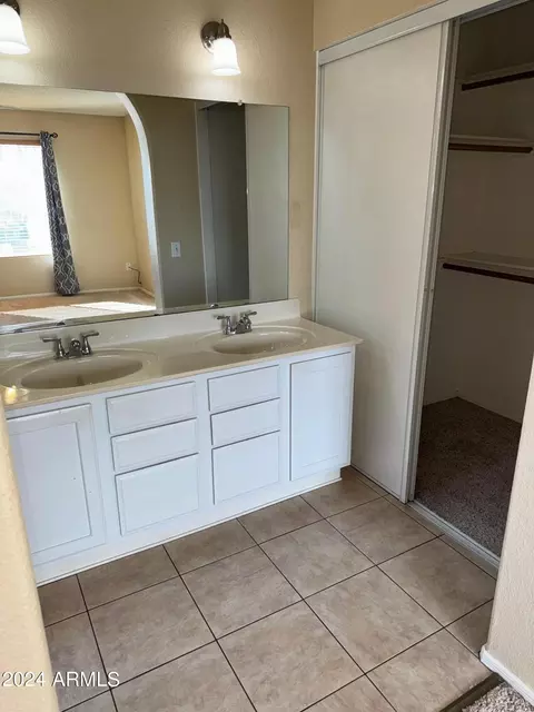 3913 E Park Ave, Phoenix, AZ 85044 photo 12