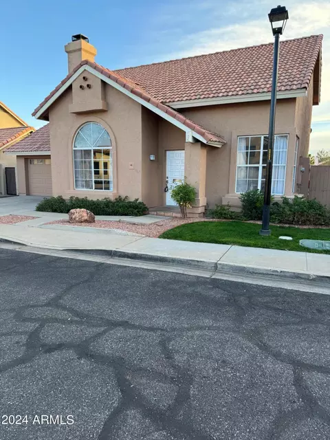 3913 E Park Ave, Phoenix, AZ 85044