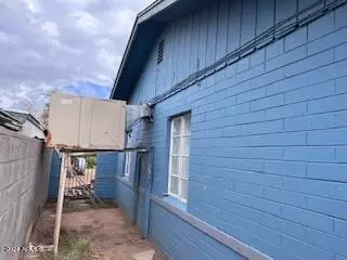 Exterior - 3036 E Garfield St, Phoenix, AZ 85008 photo 3 of 11