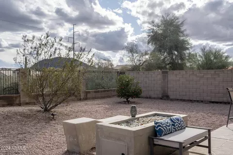 2101 E Parkside Ln, Phoenix, AZ 85024 photo 22