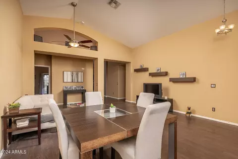 2101 E Parkside Ln, Phoenix, AZ 85024 photo 6