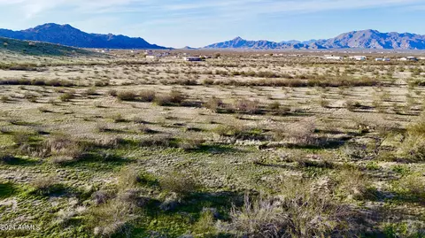 0 Hidden Valley Apt 3 175 Acres -- #-, Maricopa, AZ 85139