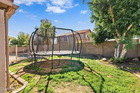 Exterior - 1233 E Spur Ave, Gilbert, AZ 85296 photo 8 of 9