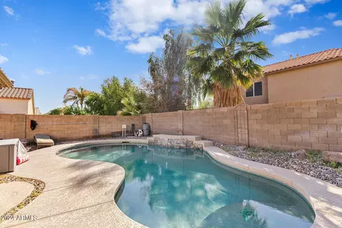 Exterior - 1233 E Spur Ave, Gilbert, AZ 85296 photo 6 of 9