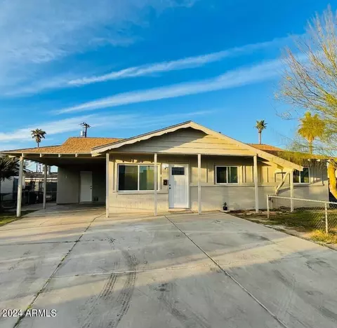 Exterior - 3922 W Brill St, Phoenix, AZ 85009 photo 2 of 7