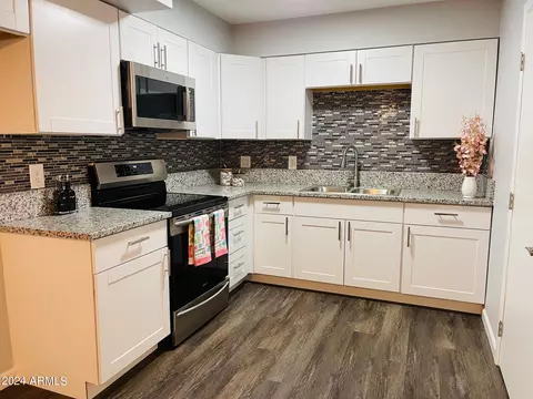 Kitchen - 3922 W Brill St, Phoenix, AZ 85009 photo 1 of 3