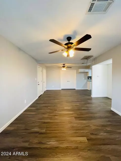 Living - 3922 W Brill St, Phoenix, AZ 85009 photo 1 of 2
