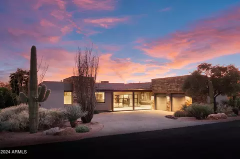 1105 Ocotillo Cir, Carefree, AZ 85377