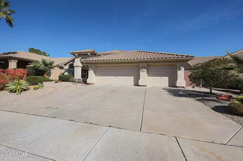 19425 N 86th Dr, Peoria, AZ 85382