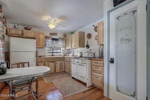 8200 W Lufkin Dr, Pine, AZ 85544 photo 6