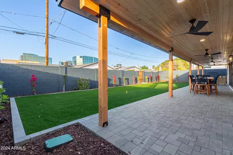 Exterior - 2514 E Highland Ave, Phoenix, AZ 85016 photo 12 of 40