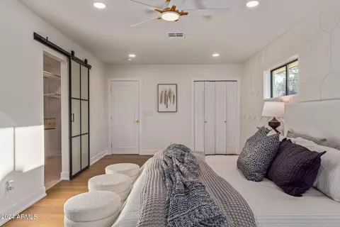 Bedroom - 2514 E Highland Ave, Phoenix, AZ 85016 photo 6 of 12