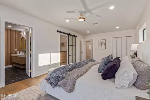 Bedroom - 2514 E Highland Ave, Phoenix, AZ 85016 photo 5 of 12