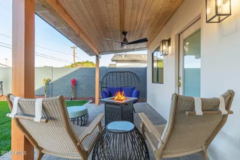 Exterior - 2514 E Highland Ave, Phoenix, AZ 85016 photo 10 of 40