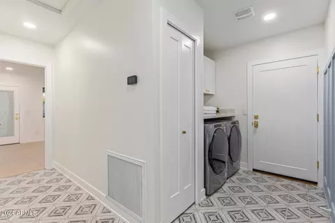 Other - 2514 E Highland Ave, Phoenix, AZ 85016 photo 5 of 8