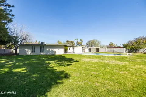 Exterior - 933 E Gemini Dr, Tempe, AZ 85283 photo 16 of 18