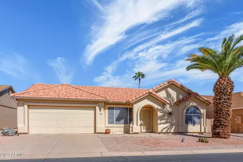 1530 E Riviera Dr, Chandler, AZ 85249
