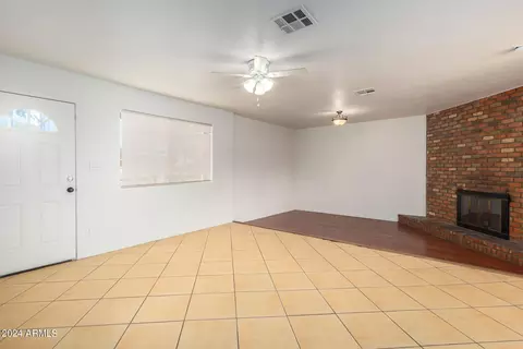 8401 W Devonshire Ave, Phoenix, AZ 85037 photo 9