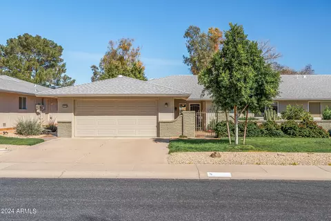 12530 W Ashwood Dr, Sun City West, AZ 85375