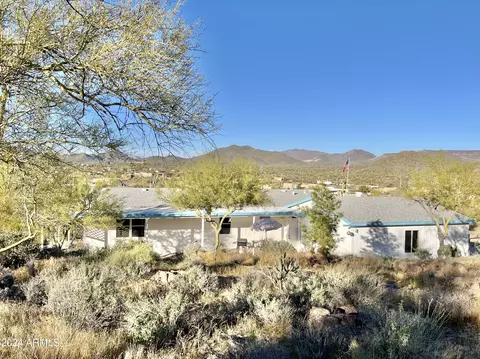 2428 W Wolftrap Rd, New River, AZ 85087