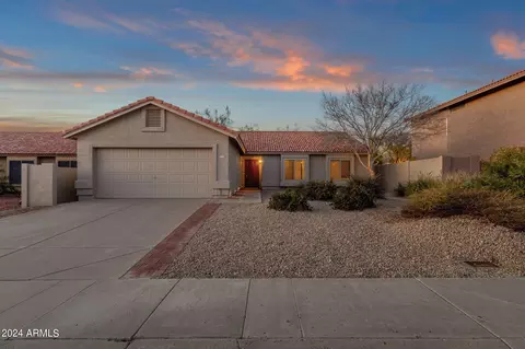 Exterior - 2736 E Dry Creek Rd, Phoenix, AZ 85048 photo 3 of 21