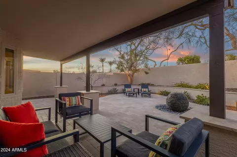Exterior - 2736 E Dry Creek Rd, Phoenix, AZ 85048 photo 8 of 21