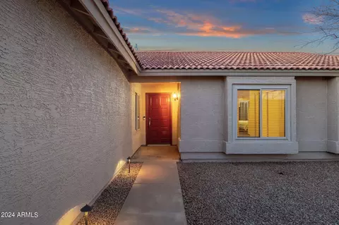 Exterior - 2736 E Dry Creek Rd, Phoenix, AZ 85048 photo 5 of 21