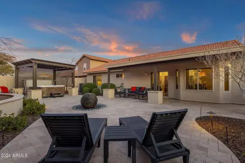 Exterior - 2736 E Dry Creek Rd, Phoenix, AZ 85048 photo 12 of 21
