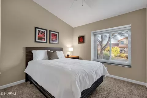 Bedroom - 2736 E Dry Creek Rd, Phoenix, AZ 85048 photo 6 of 7