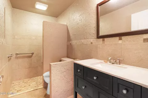 33400 S Ta Do Hoya Trl, Black Canyon City, AZ 85324