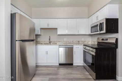 2845 E Kathleen Rd, Phoenix, AZ 85032 photo 6