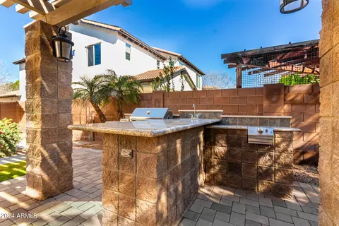 Exterior - 3885 E Mesquite St, Gilbert, AZ 85296 photo 7 of 13