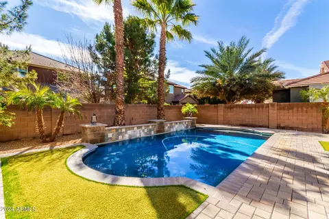 Exterior - 3885 E Mesquite St, Gilbert, AZ 85296 photo 12 of 13