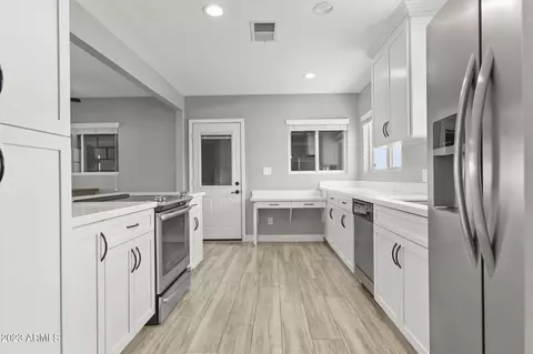 6509 N 16th Dr, Phoenix, AZ 85015 photo 8