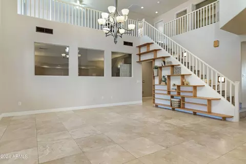 Entry Way - 10433 E Olla Ave, Mesa, AZ 85212 photo 2 of 2